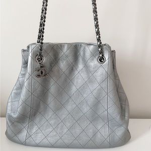 Authentic Chanel Silver Leather Bag Tote